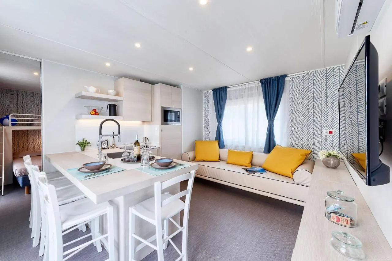 Campingplatz San Benedetto Camping Relais Peschiera del Garda
