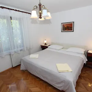 Apartmán Lara