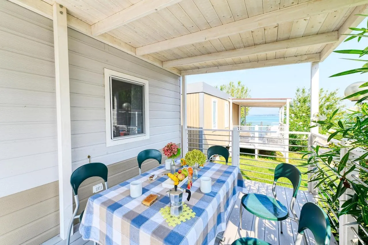 San Benedetto Camping Relais Peschiera del Garda 3*,