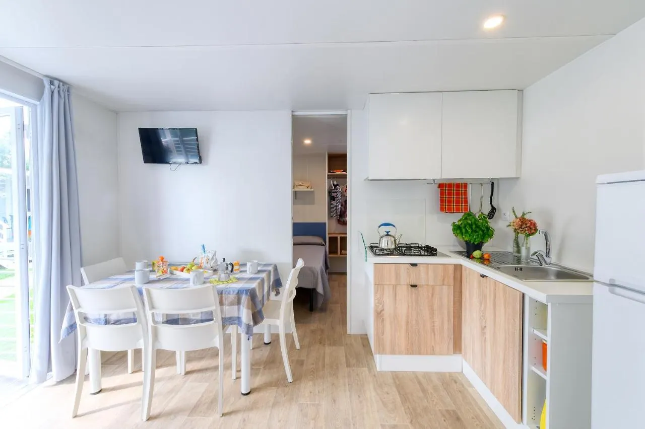 San Benedetto Camping Relais Peschiera del Garda Campsite