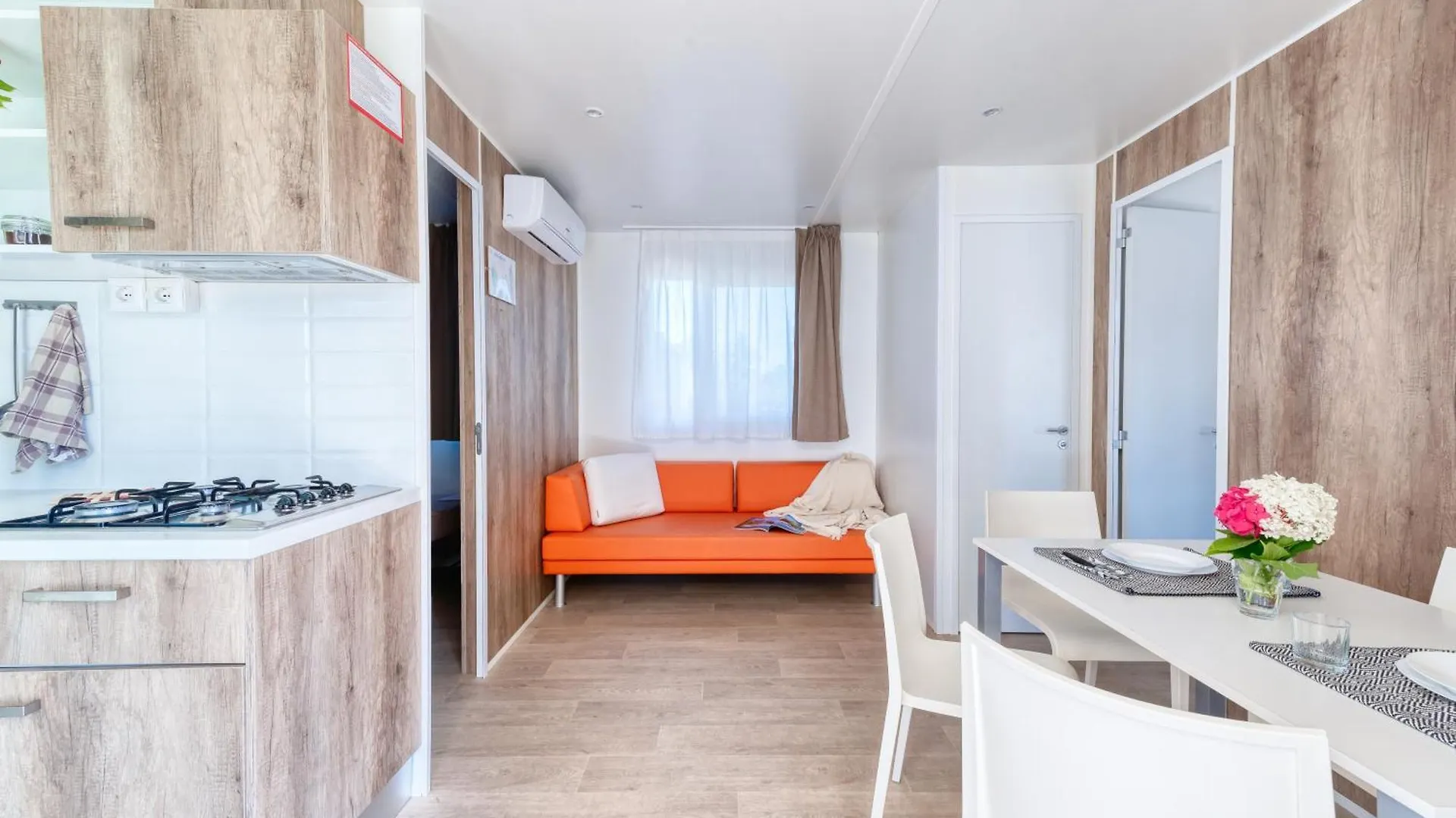 San Benedetto Camping Relais Peschiera del Garda 3*,  Italy